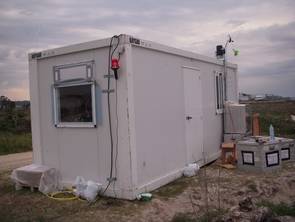  LEGOLAS (Galicia): The field lab in a shipping container 
